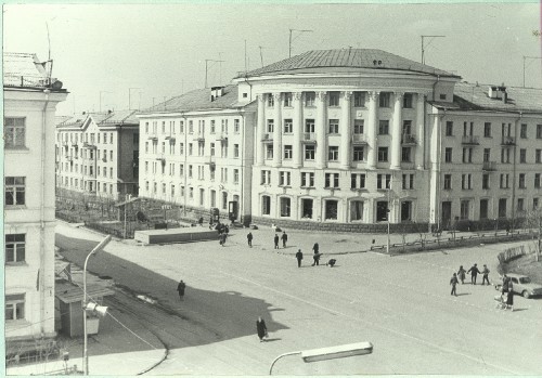 2 городская площадь