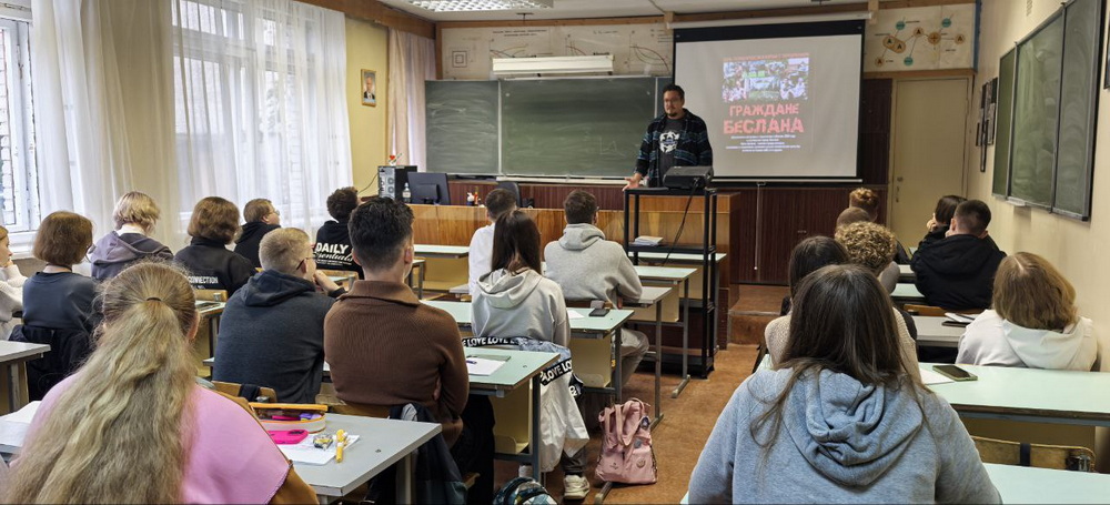 photo 5312087441311661697 y