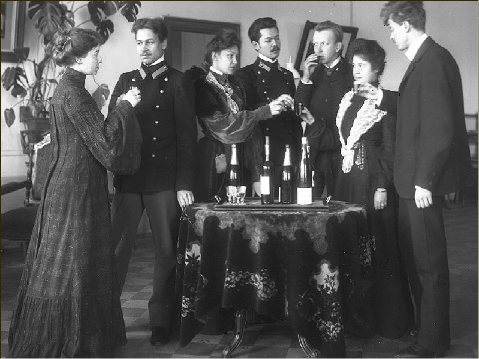 студенты празднуют татьянин день